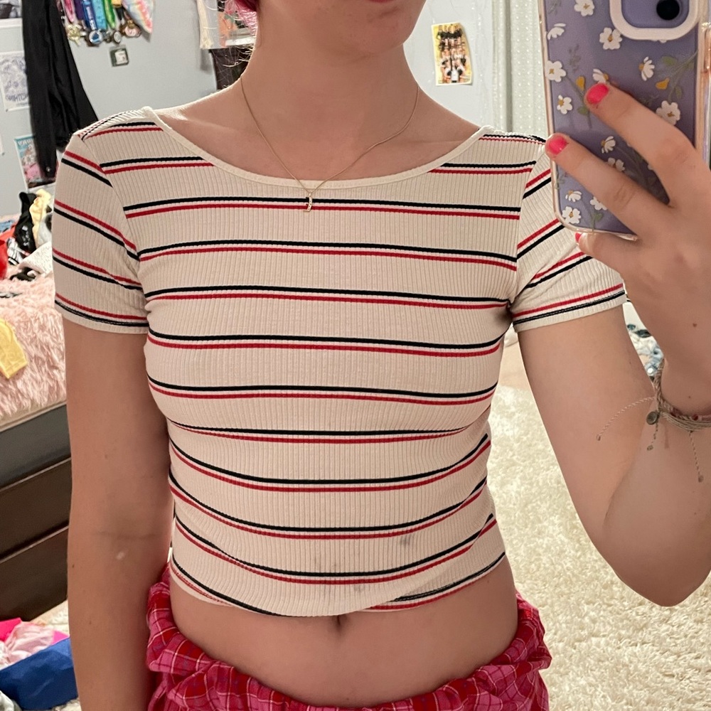 forever 21 cropped tee, red white blue, small stain on bottom